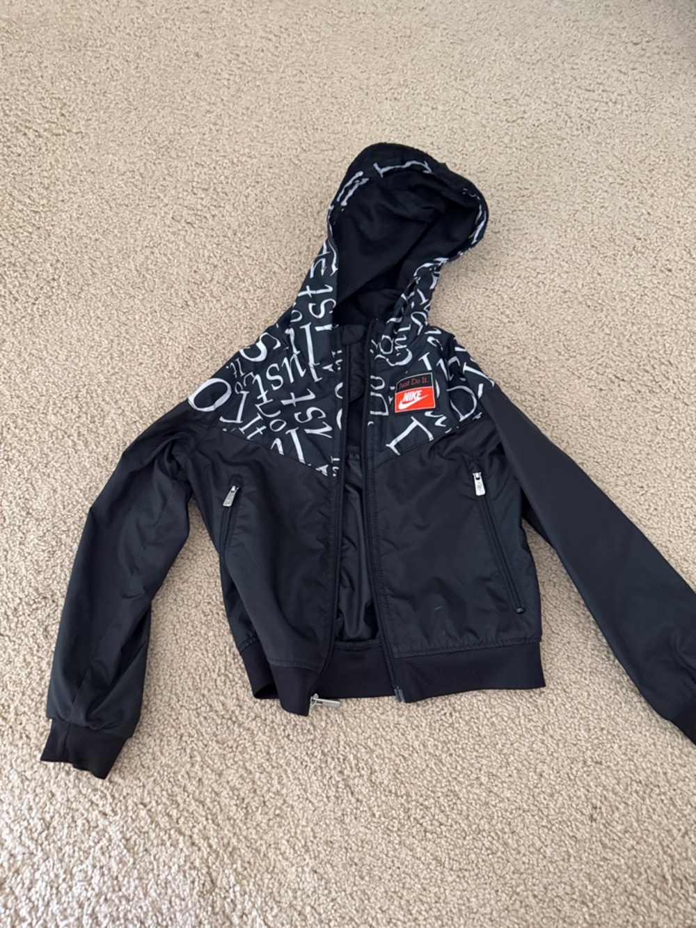 Nike Black/White Kids Hooded Windbreaker Jacket with Graphics